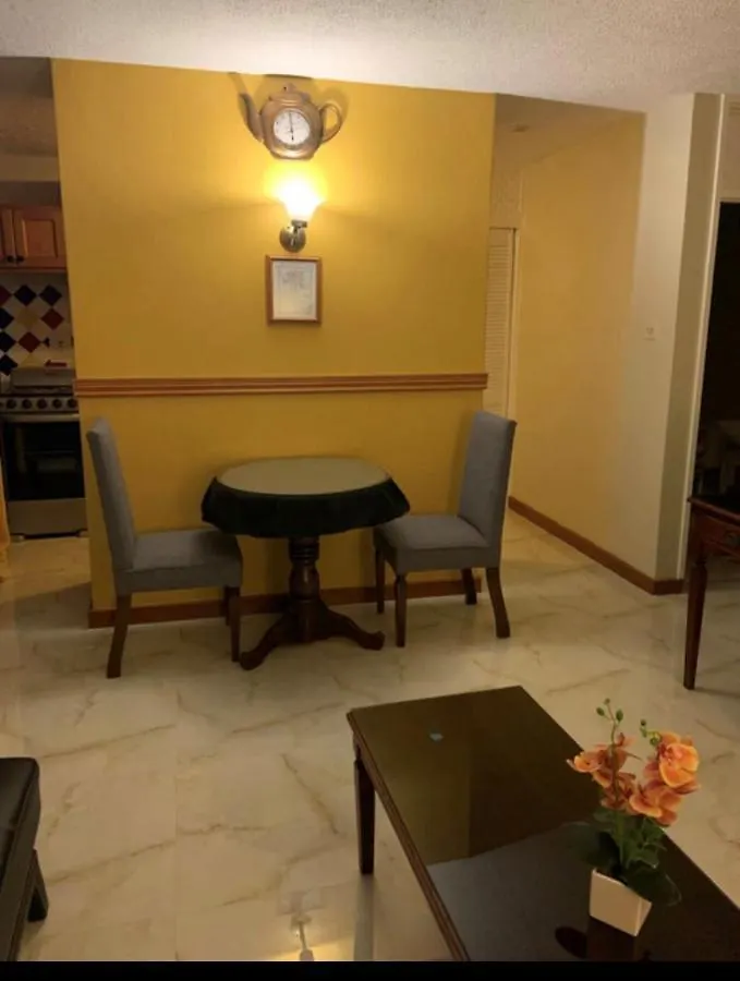 Homey Home Away From Home オーチョ・リオス